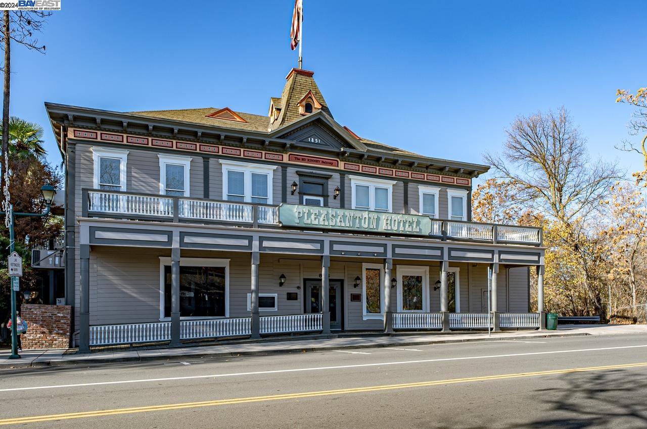 4348 Valley Ave # D8