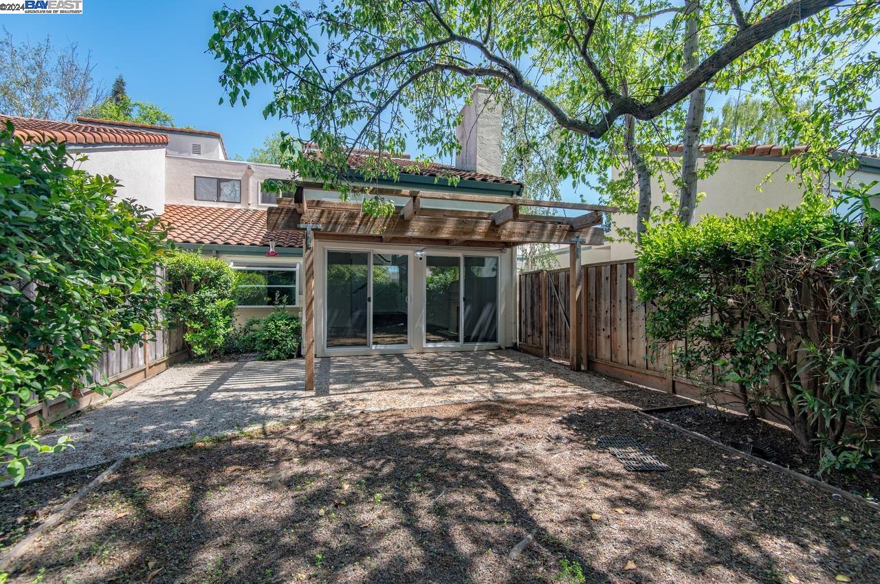 4348 Valley Ave # D8