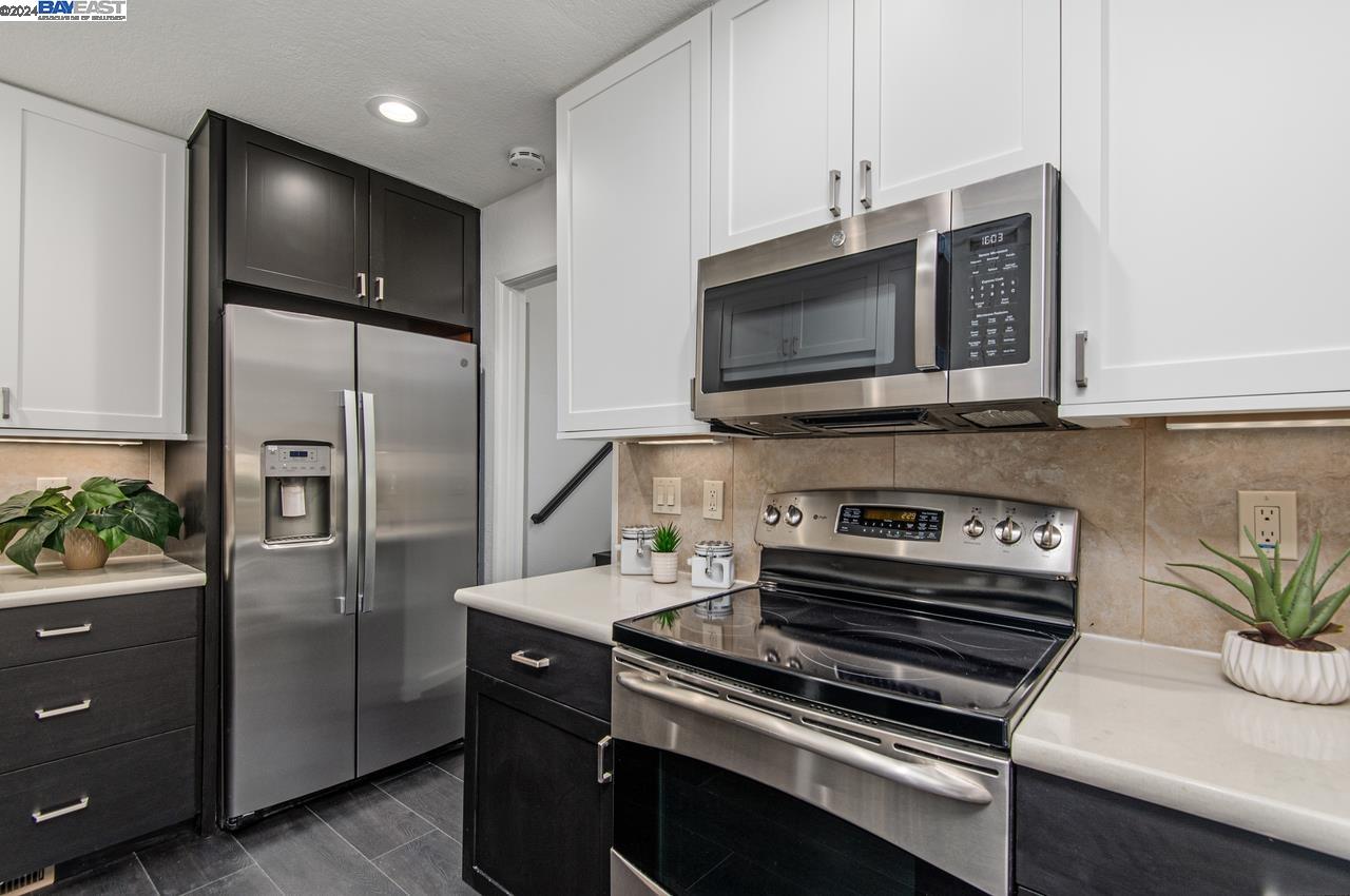 4348 Valley Ave # D8