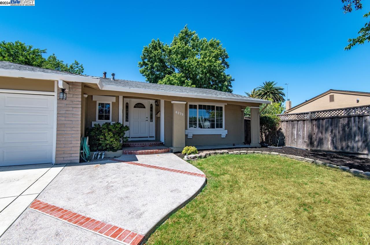 6275 Inglewood Drive