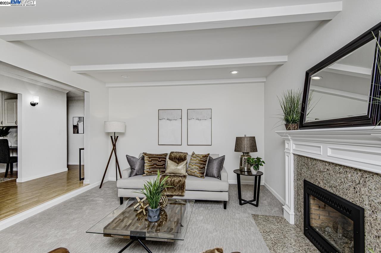4628 Carson Court