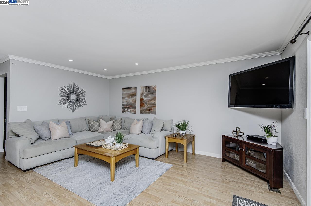 4628 Carson Court