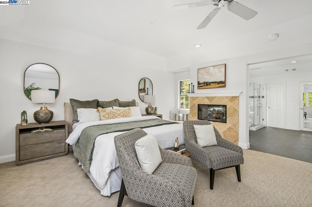 952 Gray Fox Cir