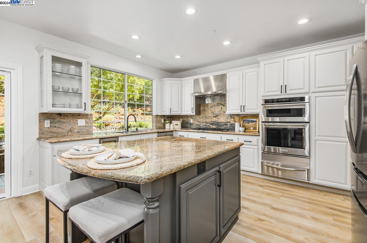 952 Gray Fox Cir