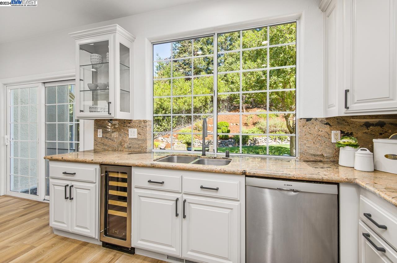 952 Gray Fox Cir