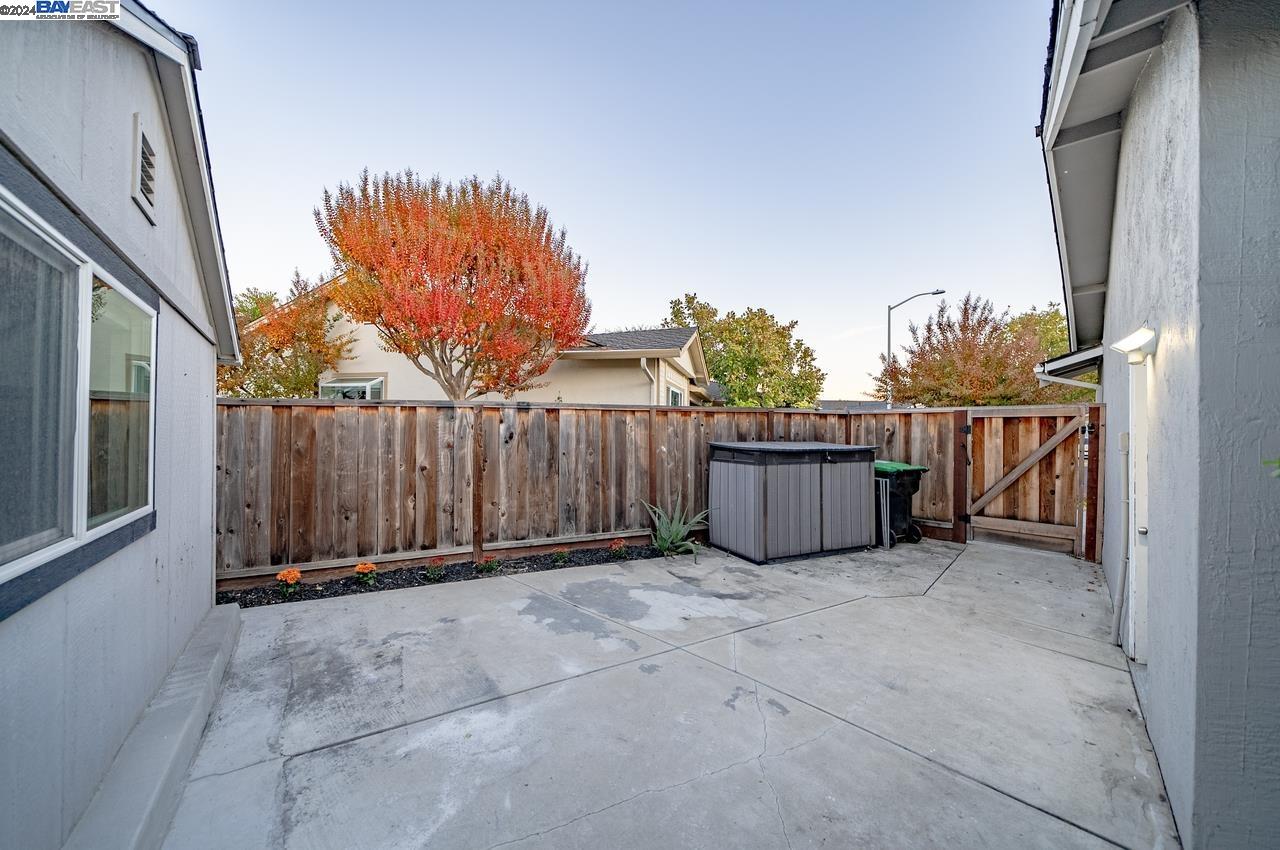 6337 Benner Ct