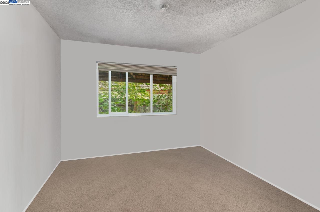 6829 Adobe Ct