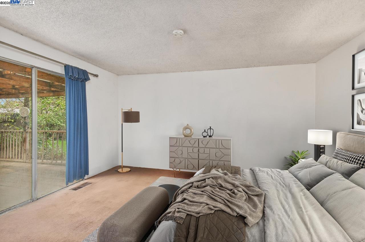 6829 Adobe Ct