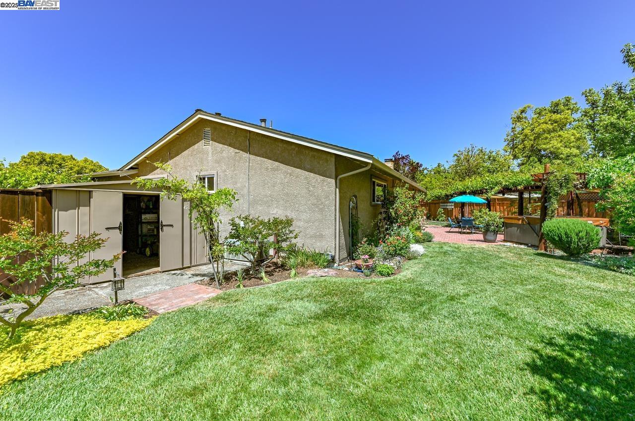 6701 Taffy Ct