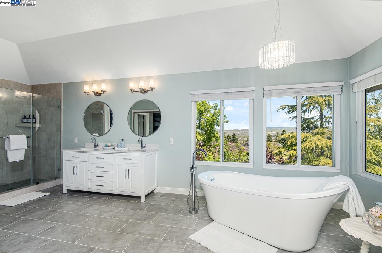 2839 Victoria Ridge Ct