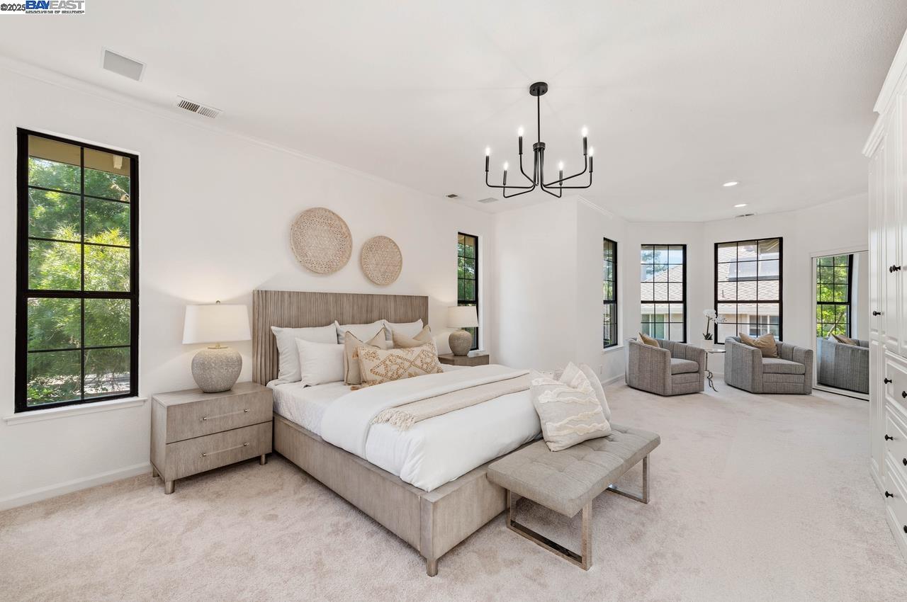 942 Finovino Ct