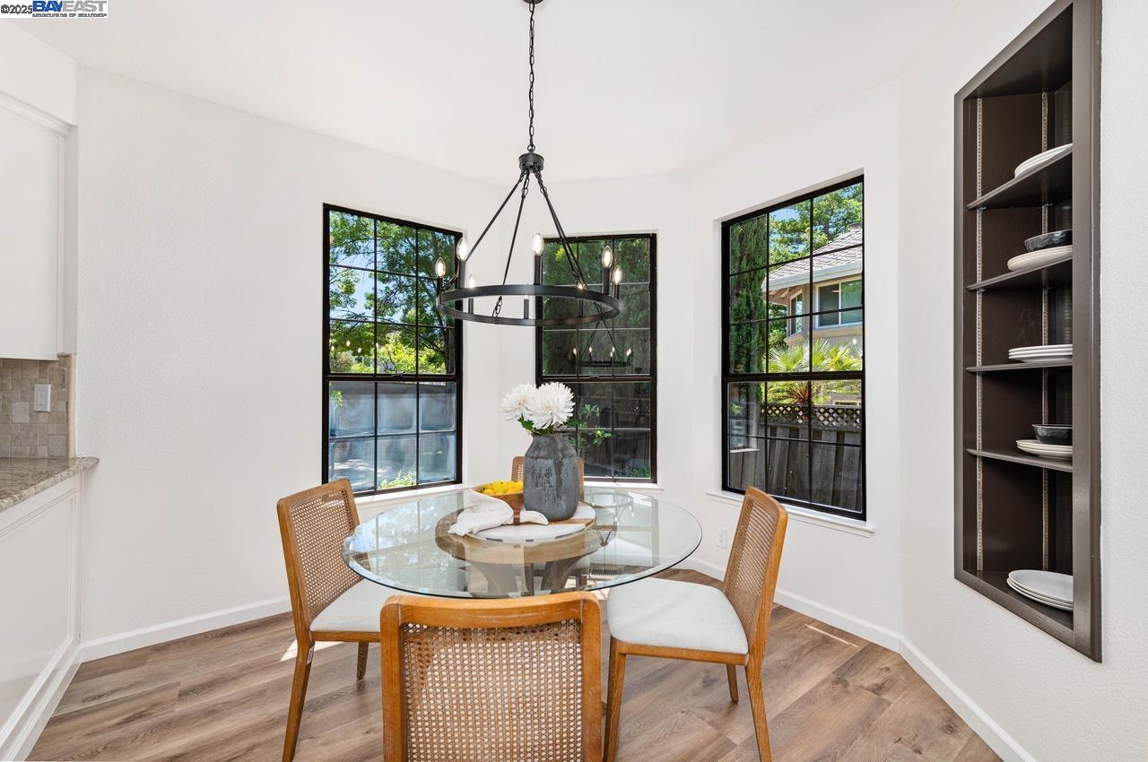 942 Finovino Ct