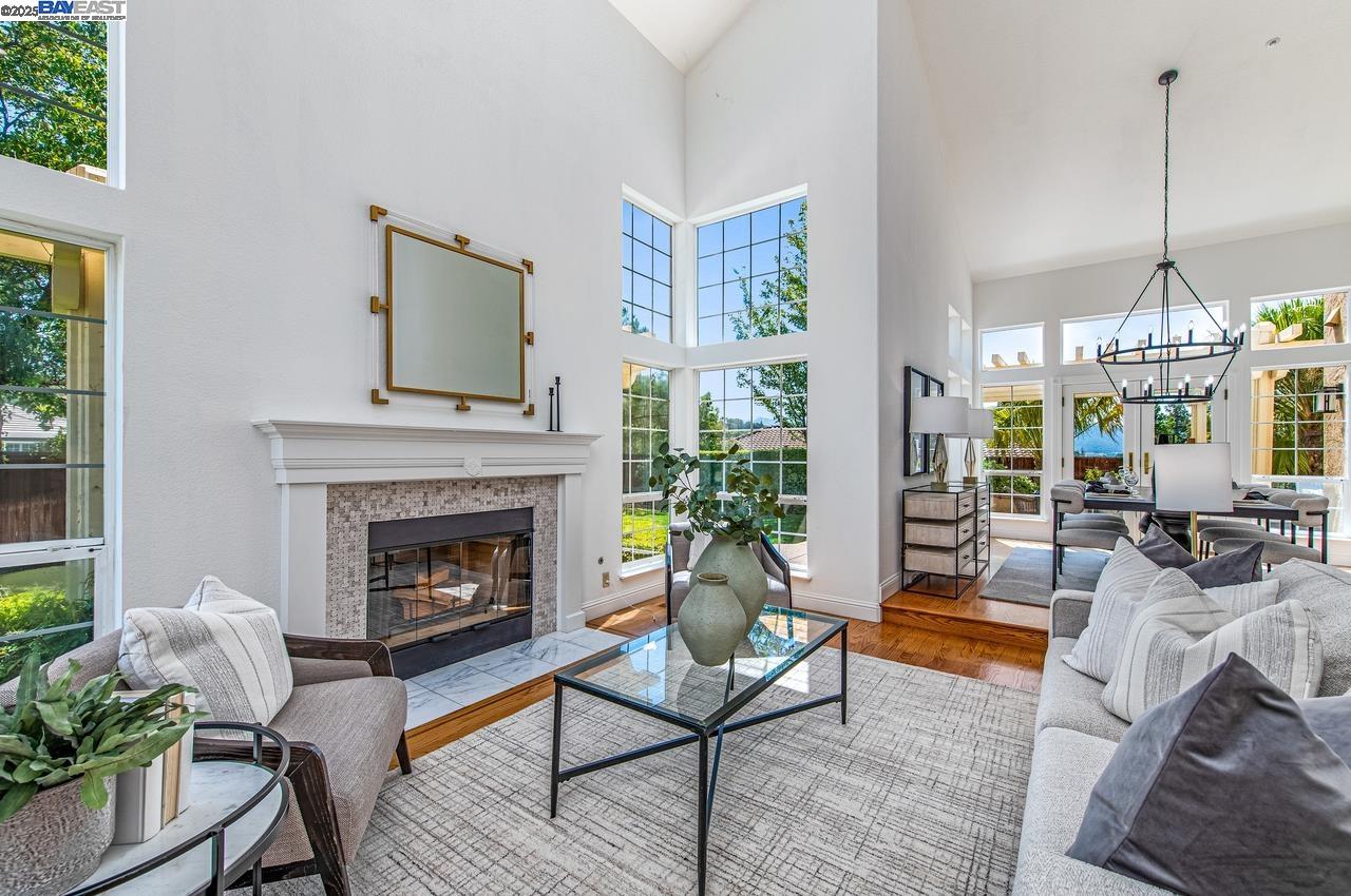 3650 Locke Ct