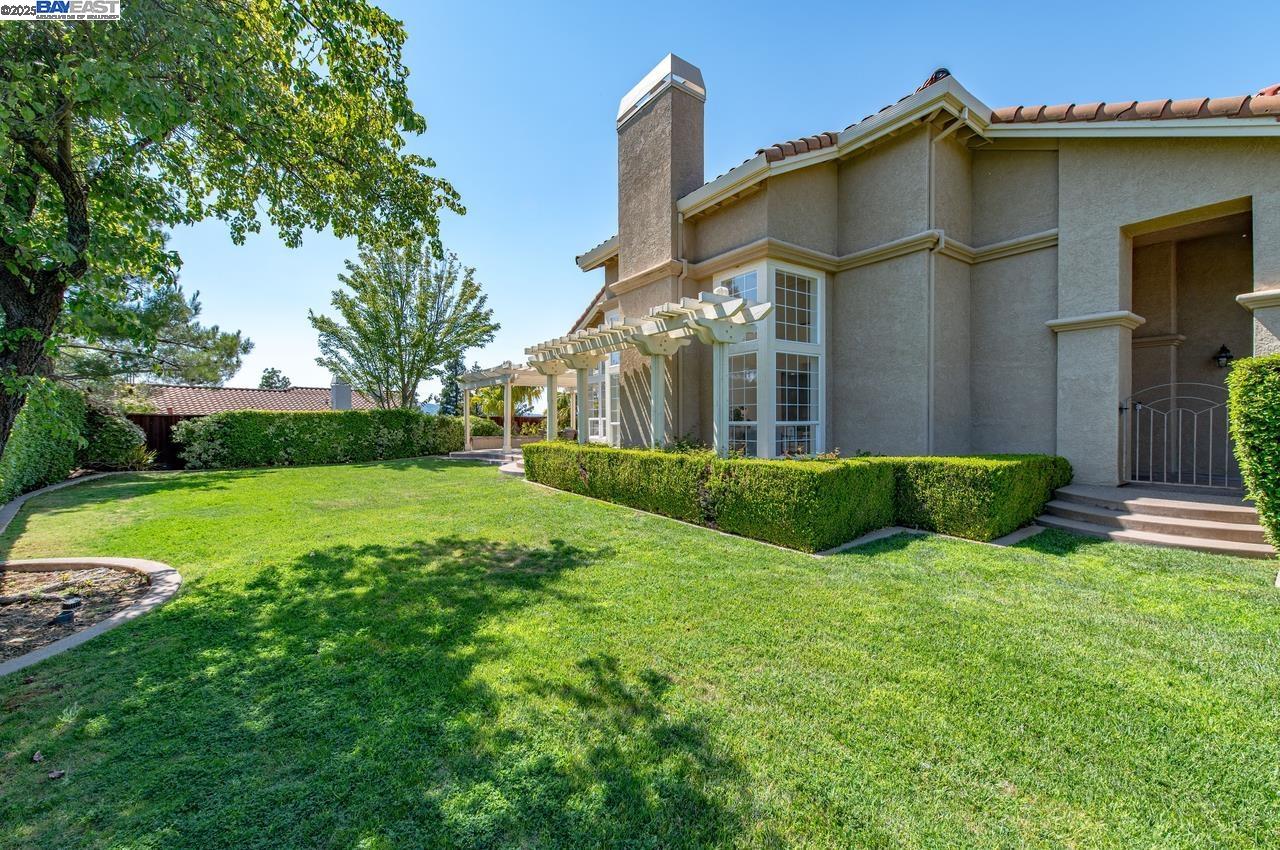3650 Locke Ct
