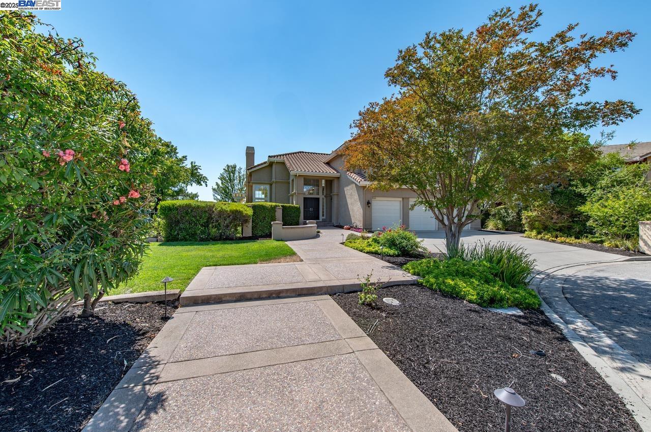 3650 Locke Ct