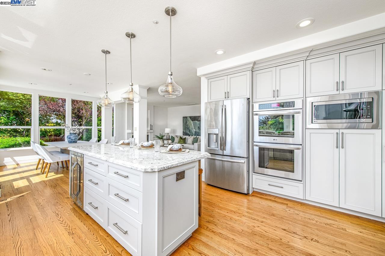 3650 Locke Ct