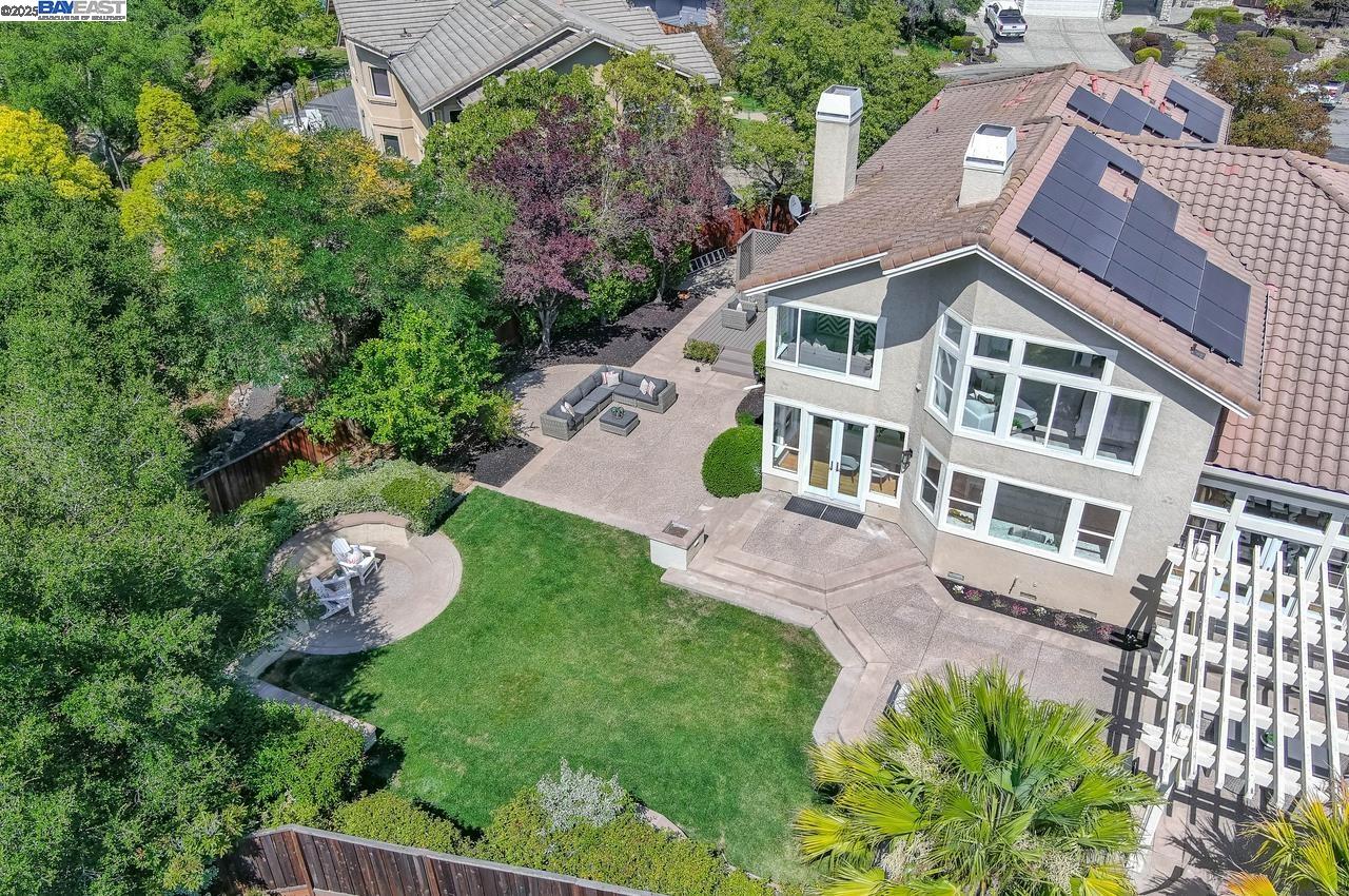 3650 Locke Ct