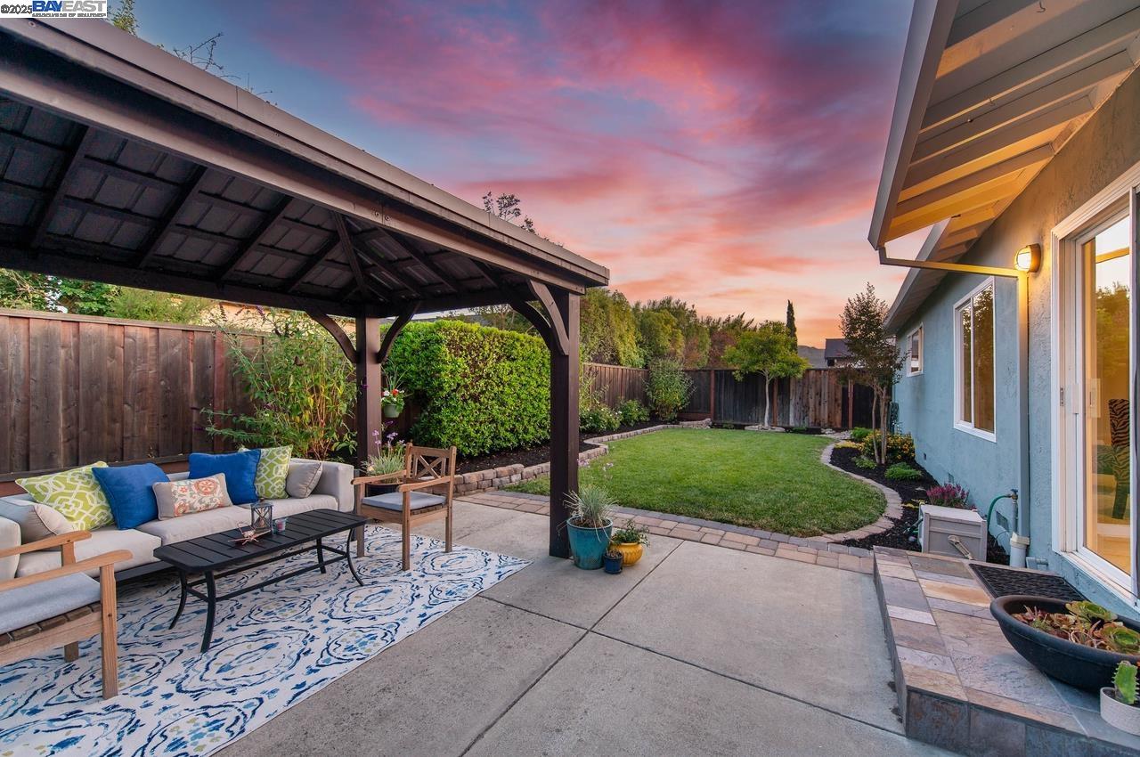 6426 Alvord Way