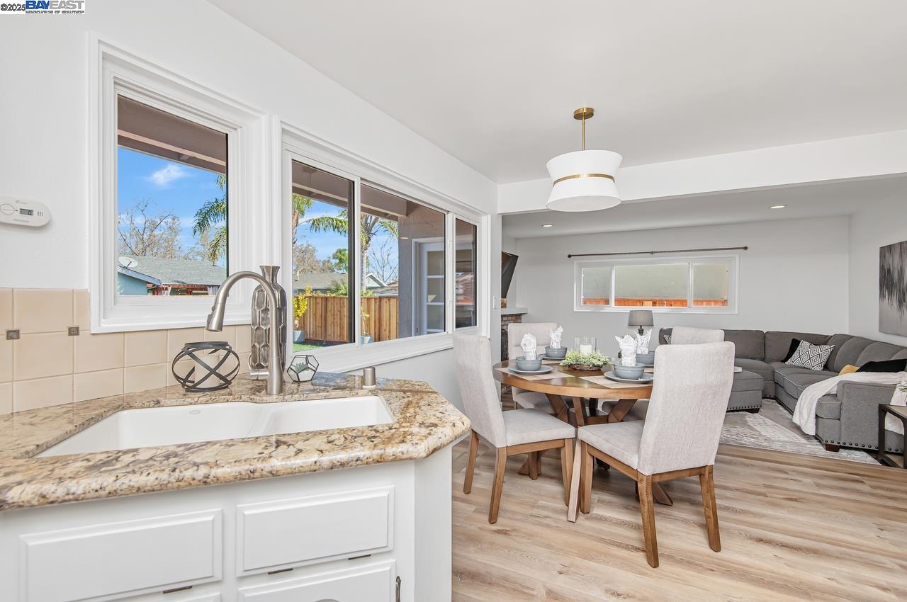 6767 Taffy Ct