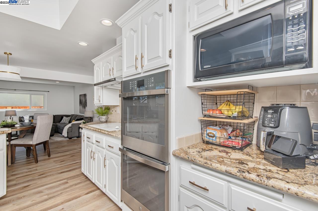 6767 Taffy Ct