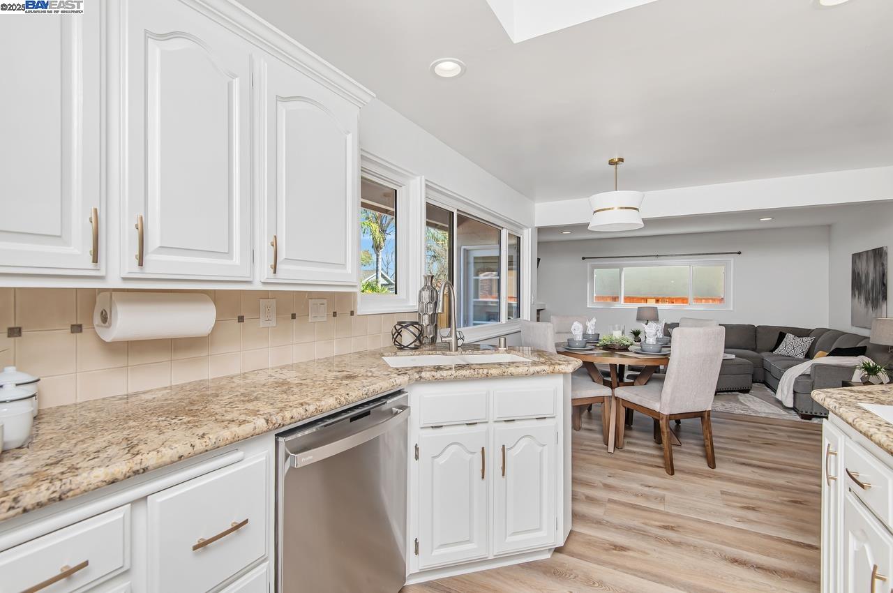6767 Taffy Ct