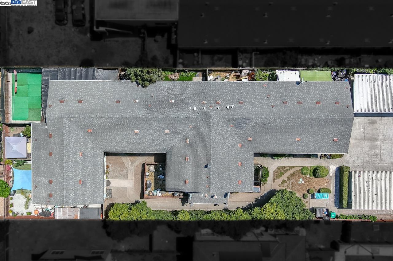 350 Smalley Ave