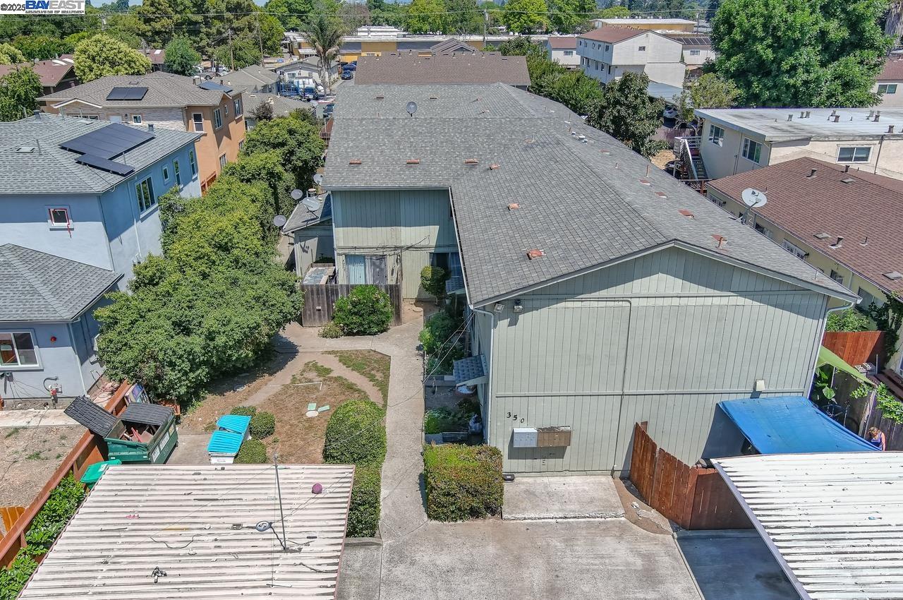 350 Smalley Ave