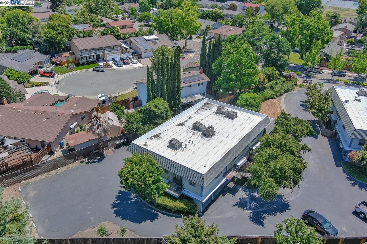 4327 Fairlands Dr