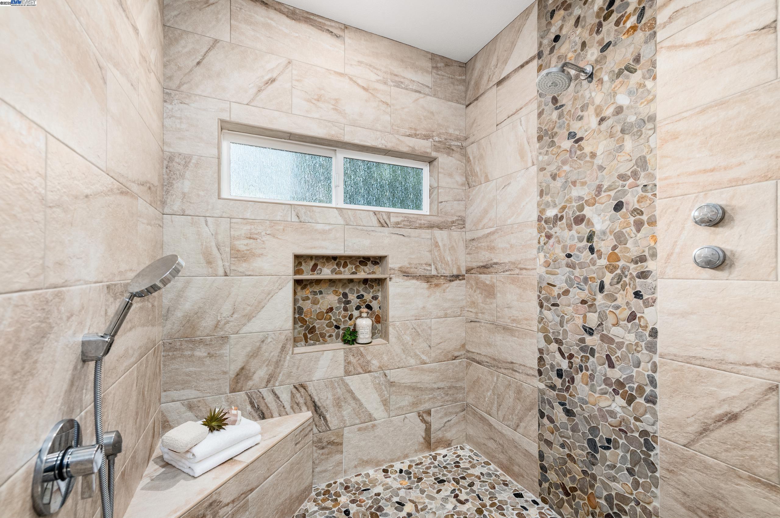 1398 Benedict Ct