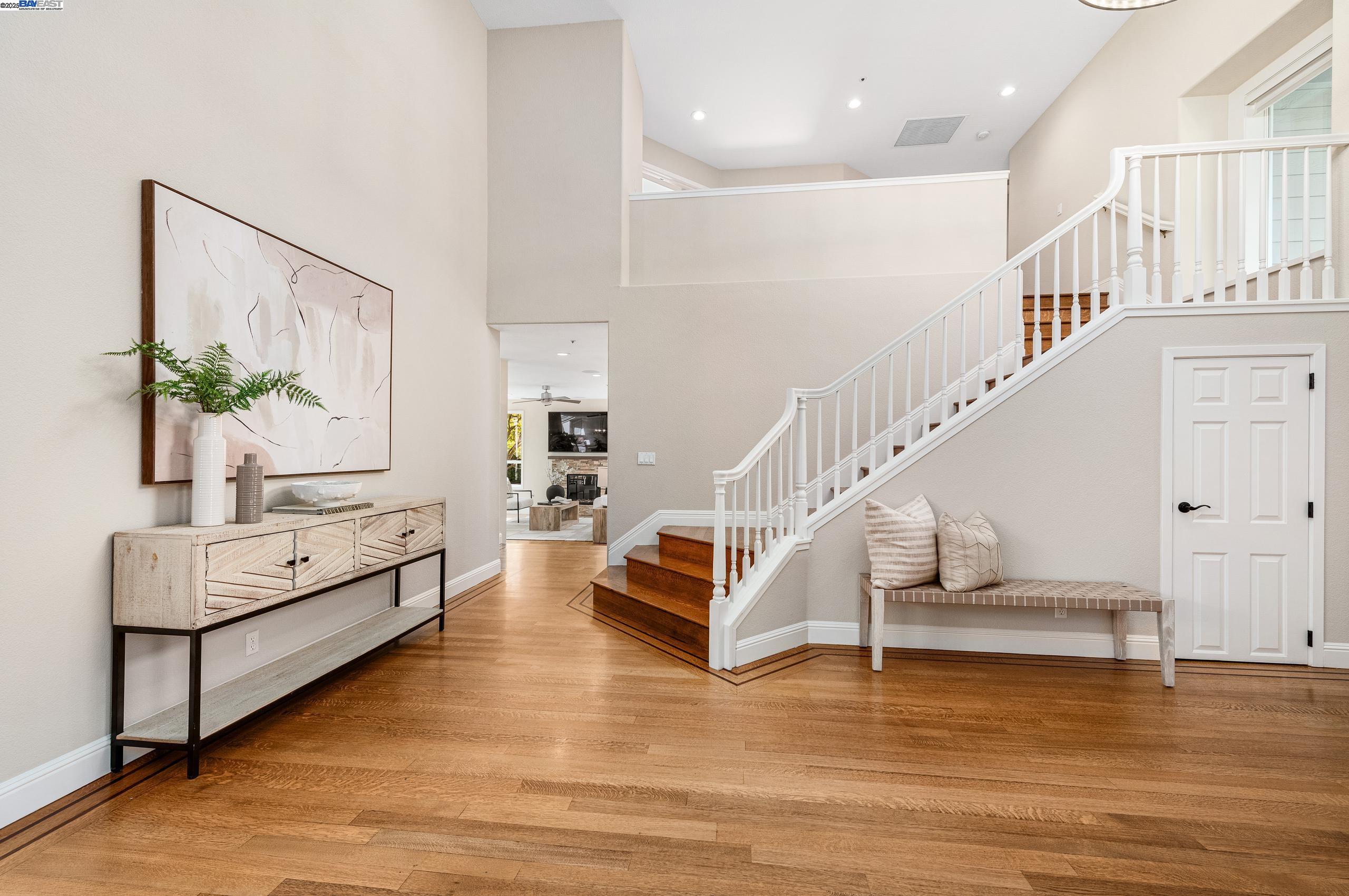 1398 Benedict Ct