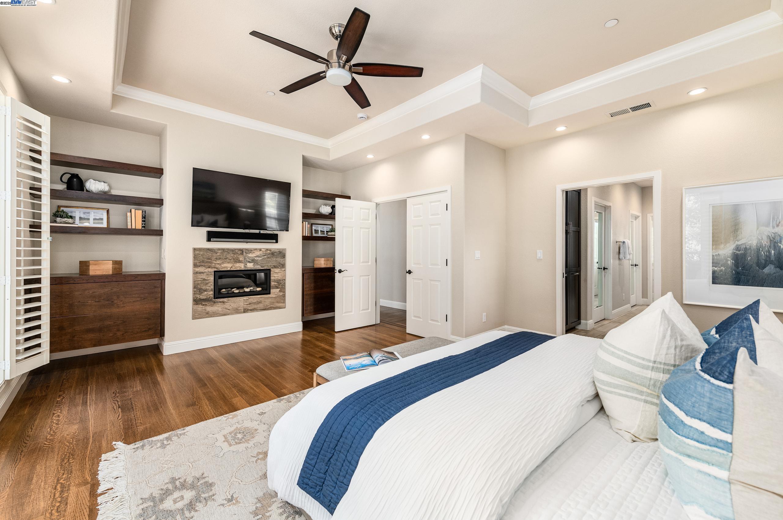 1398 Benedict Ct