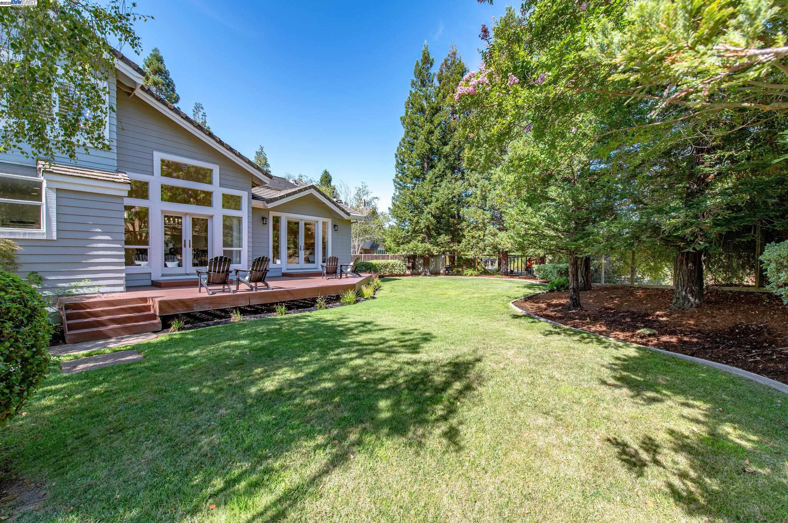 1398 Benedict Ct