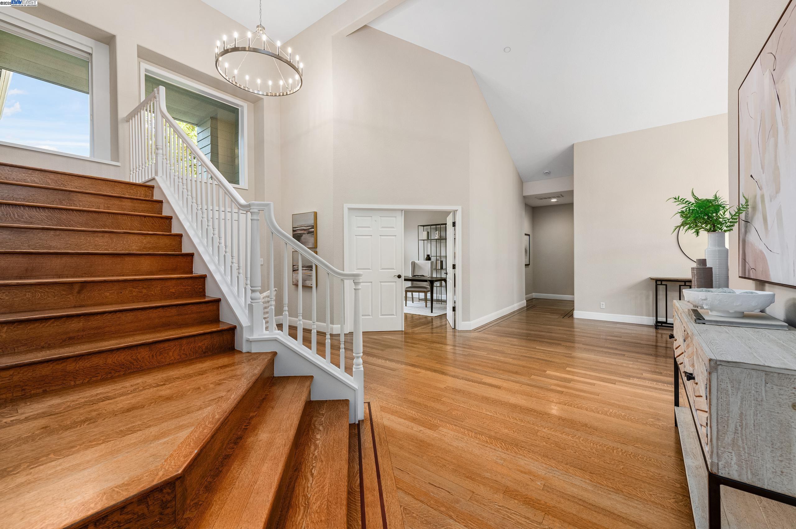 1398 Benedict Ct