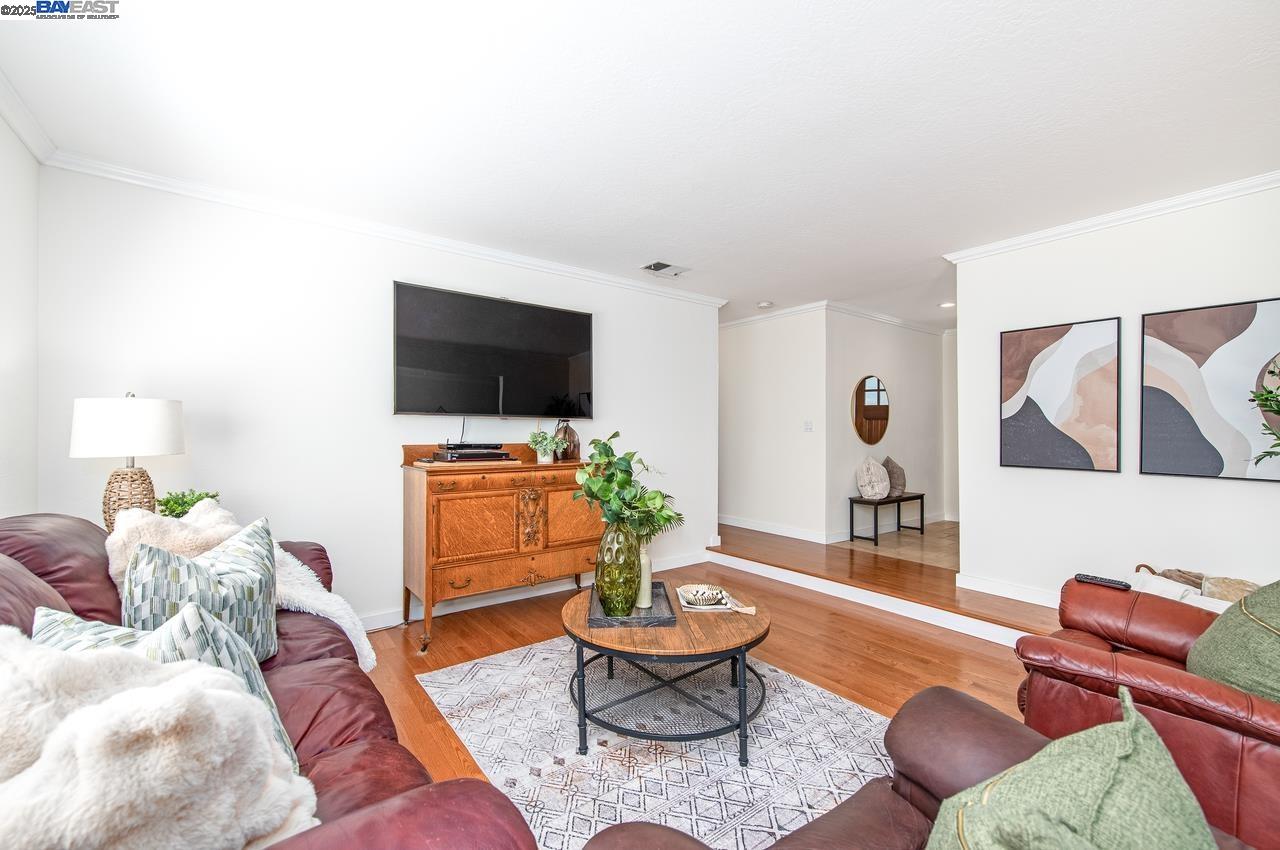 6342 Alvord Way, Pleasanton