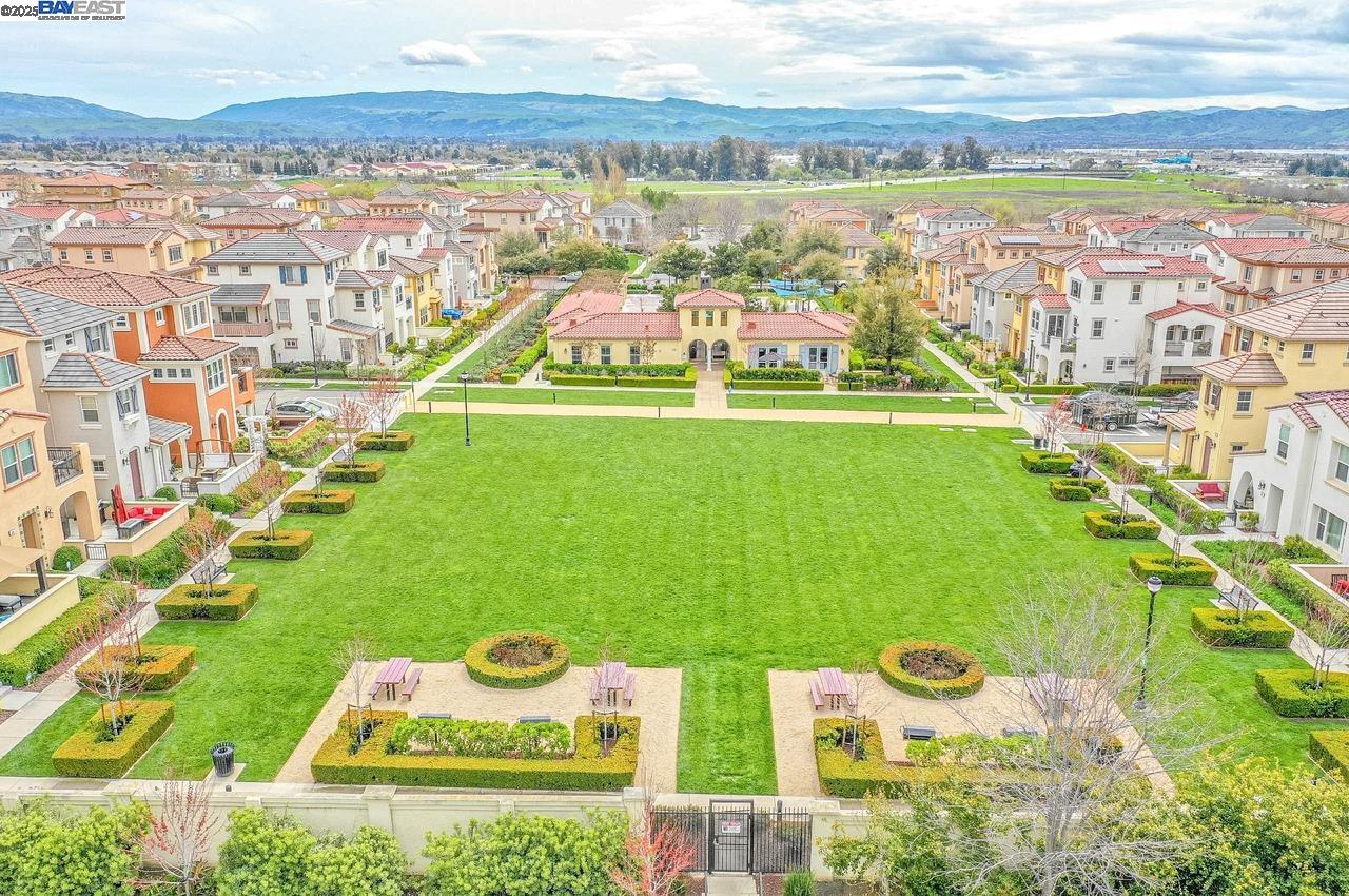 626 Heligan Ln # 4, Livermore Unit: 4