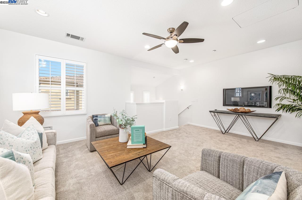 626 Heligan Ln # 4, Livermore Unit: 4