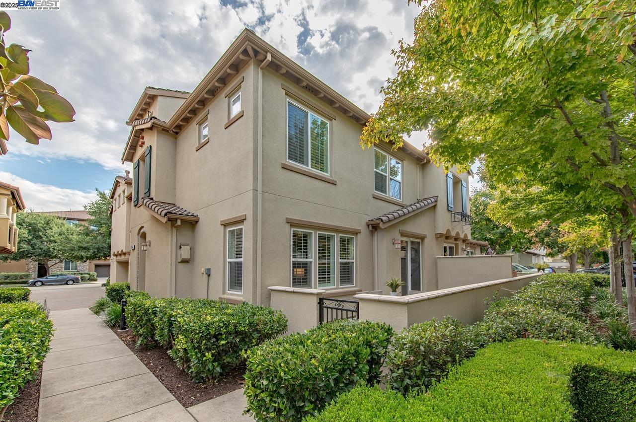 626 Heligan Ln # 4, Livermore Unit: 4