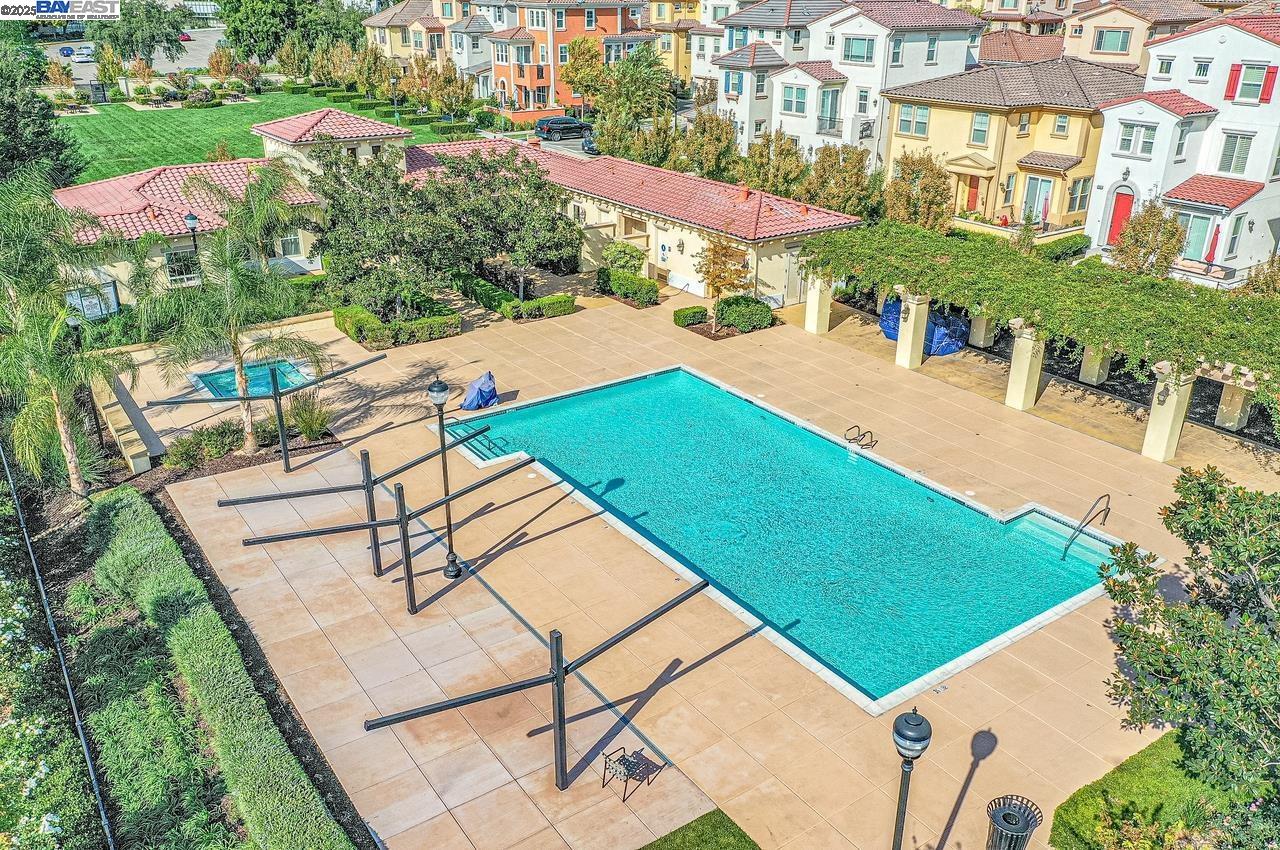 626 Heligan Ln # 4, Livermore Unit: 4