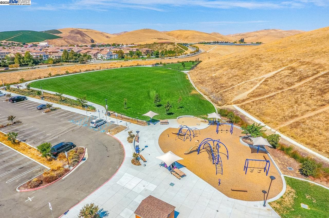 626 Heligan Ln # 4, Livermore Unit: 4