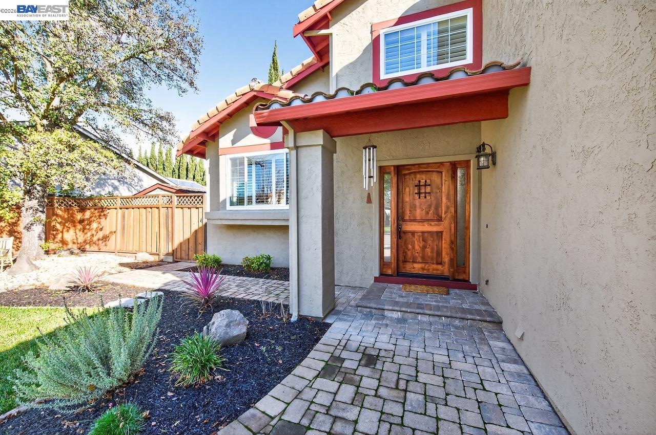 3227 Harvey Ct