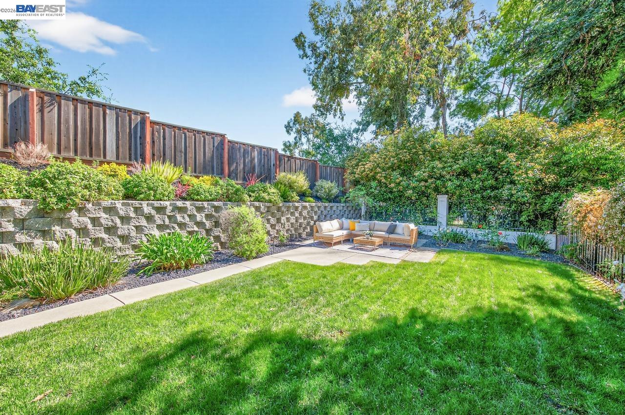 788 Crystal Ln