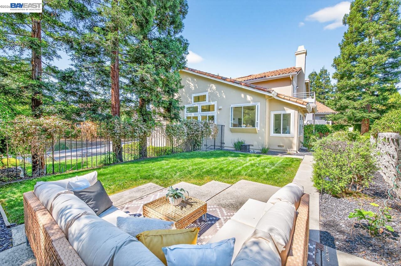 788 Crystal Ln