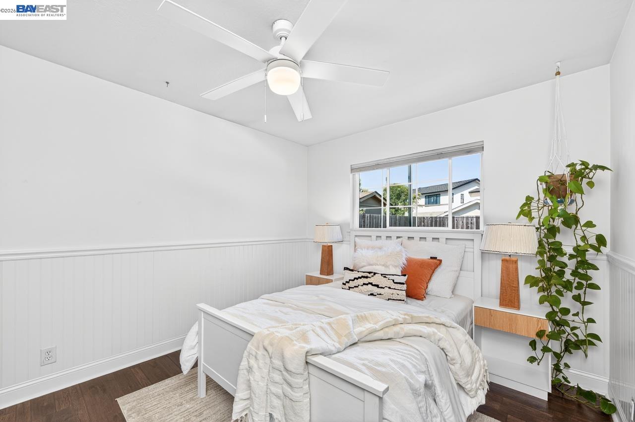 6857 Penn Dr