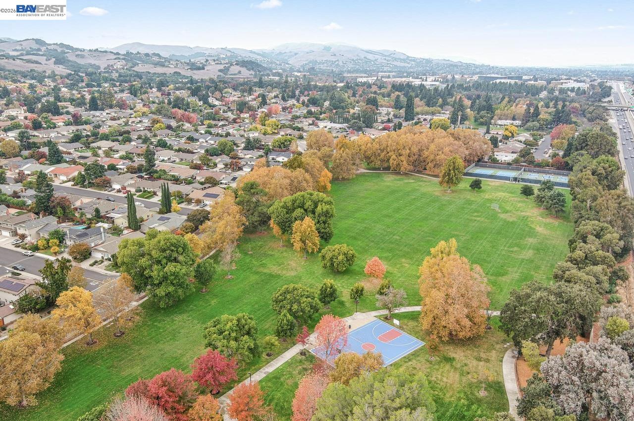 7449 Muirwood Ct