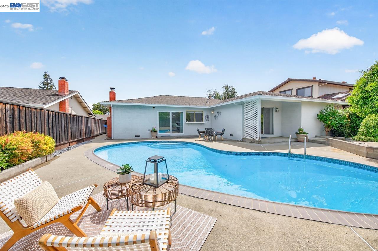 7449 Muirwood Ct