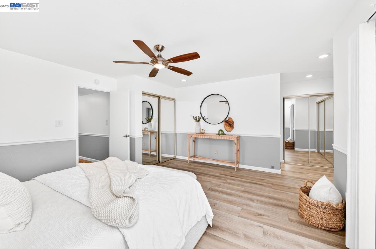7449 Muirwood Ct
