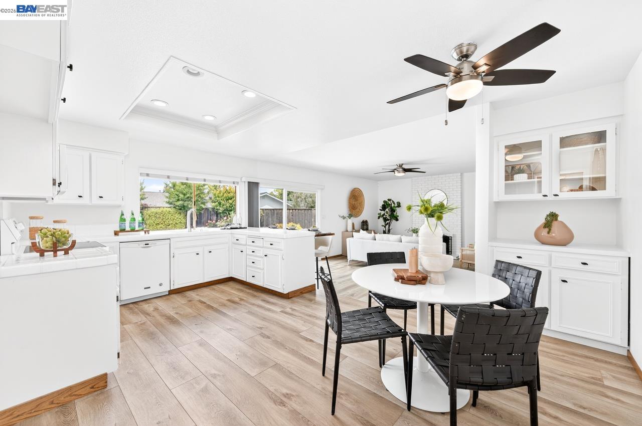 7449 Muirwood Ct