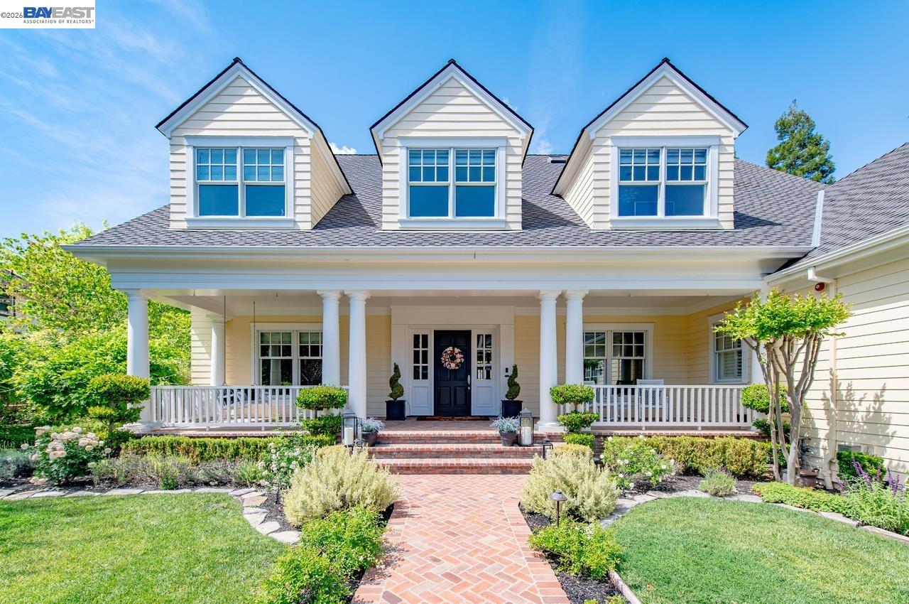 862 Gray Fox Cir