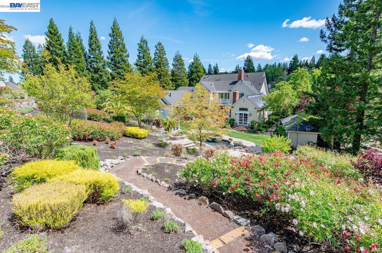 862 Gray Fox Cir