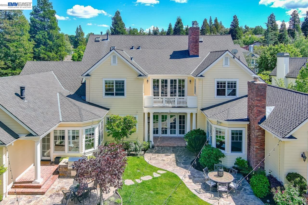 862 Gray Fox Cir